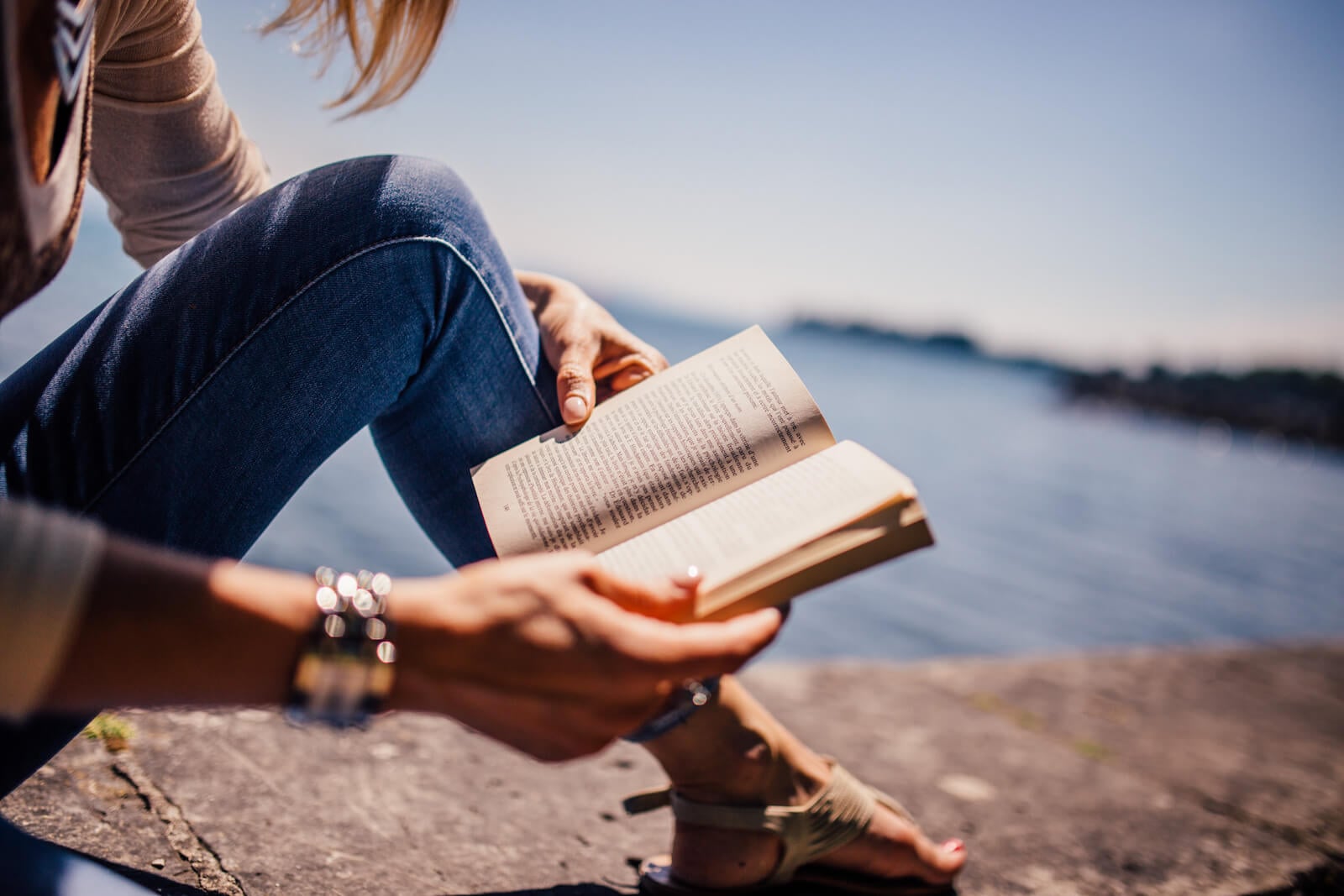 How to Sell With Stories